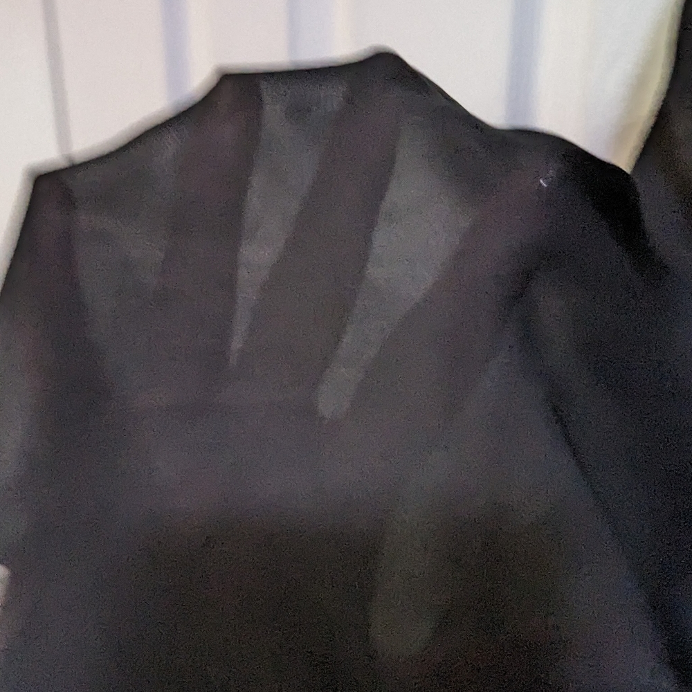 Women's Black Balloon Front Blouse - Picture 3 of 5